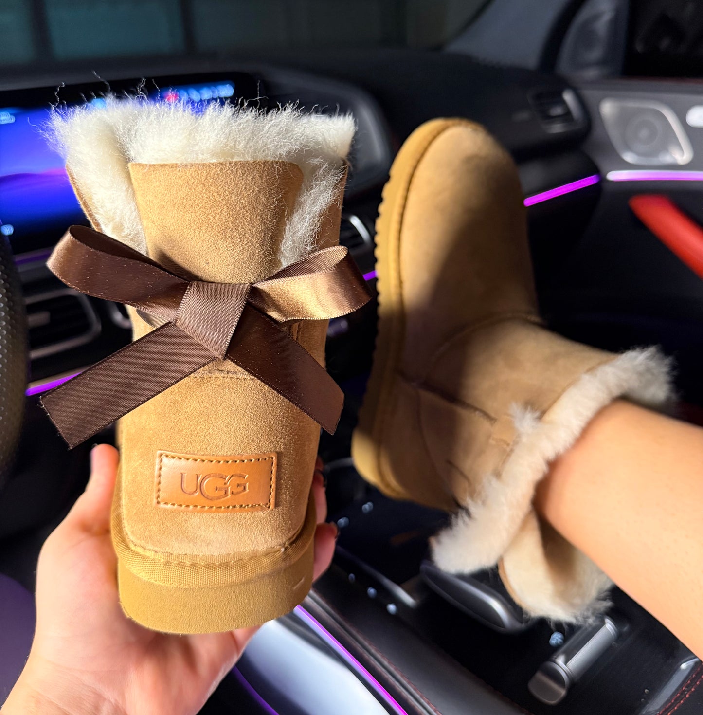 Mini Bow UGs (Tan)